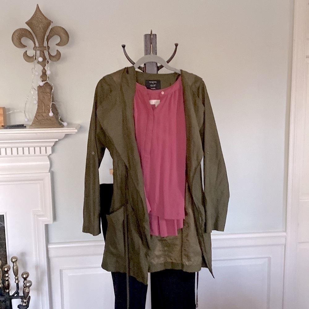 Hiking Rain Jacket Moss Green Attached Hood Coat Size Small Cinch Waist